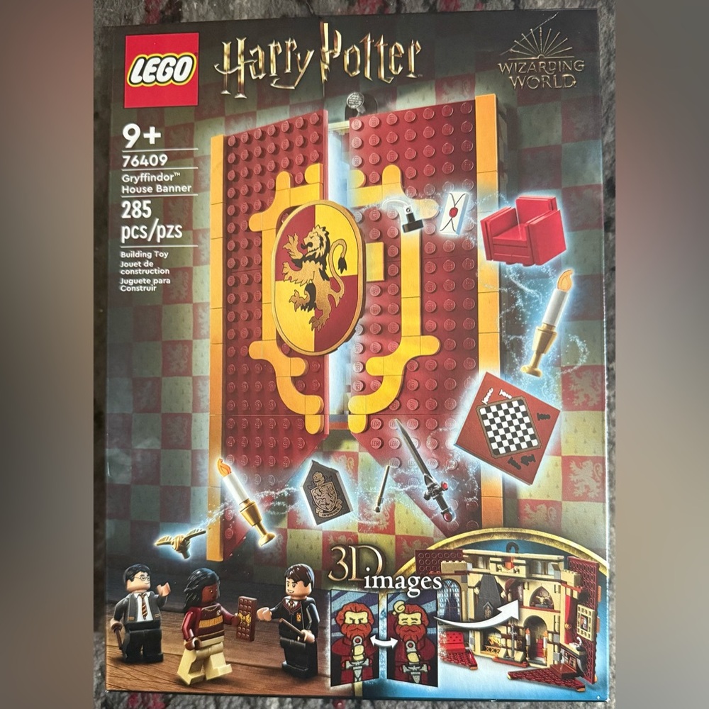 LEGO Gryffindor Banner Building Set #76409